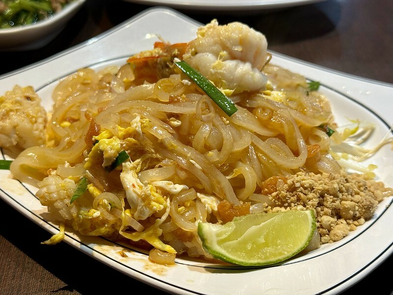 桃園市桃園區桃園泰式料理｜詠順小吃 經濟實惠，濃濃泰味，異國美味好吃極了！（桃園美食/桃園火車站後站美食）