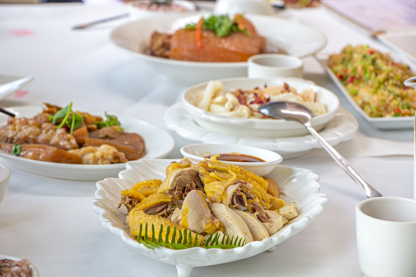 苗栗頭份,五星級製茶園-怡明茶園,來到這兒不僅品茶吃茶還賞茶~一舉數得很滿足。 - 微笑Joe幸運