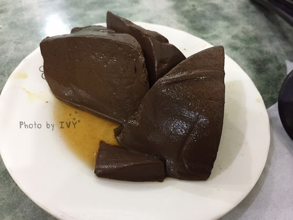 老羅牛肉麵 麻辣滷鴨血