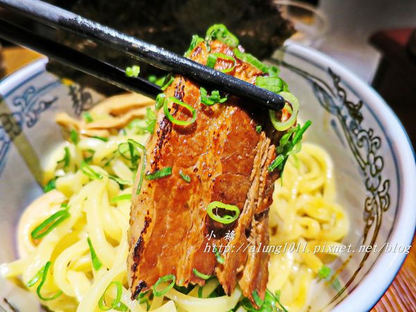 麵屋武藏(武骨店):麵屋武藏 / 左營武骨店 / 叉燒肉好吃!! 麵屋武藏(武骨店):麵屋武藏 / 左營武骨店 / 叉燒肉好吃!!