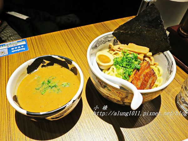 麵屋武藏(武骨店):麵屋武藏 / 左營武骨店 / 叉燒肉好吃!! 麵屋武藏(武骨店):麵屋武藏 / 左營武骨店 / 叉燒肉好吃!!