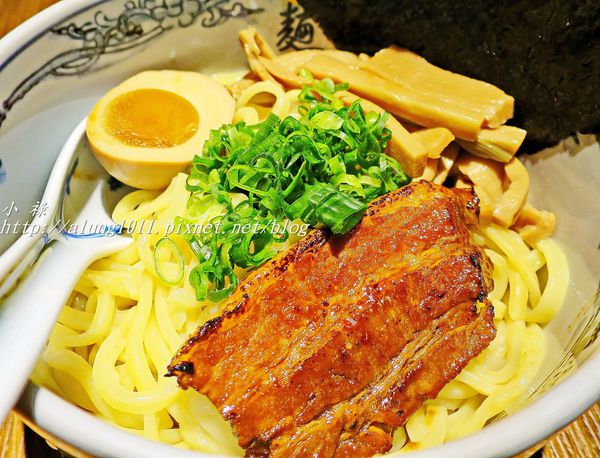 麵屋武藏(武骨店):麵屋武藏 / 左營武骨店 / 叉燒肉好吃!! 麵屋武藏(武骨店):麵屋武藏 / 左營武骨店 / 叉燒肉好吃!!