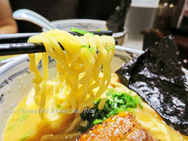 麵屋武藏(武骨店):麵屋武藏 / 左營武骨店 / 叉燒肉好吃!! 麵屋武藏(武骨店):麵屋武藏 / 左營武骨店 / 叉燒肉好吃!!