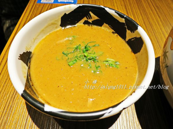 麵屋武藏(武骨店):麵屋武藏 / 左營武骨店 / 叉燒肉好吃!! 麵屋武藏(武骨店):麵屋武藏 / 左營武骨店 / 叉燒肉好吃!!