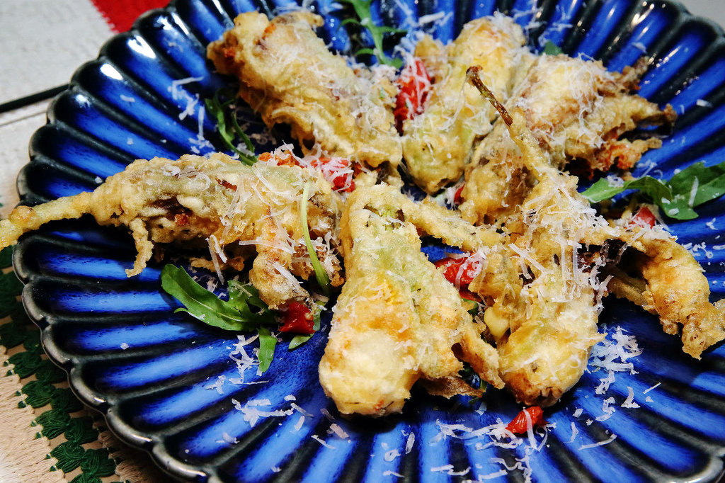 中山站義式餐廳推薦，義大利米蘭手工窯烤披薩，披薩美味又道地說