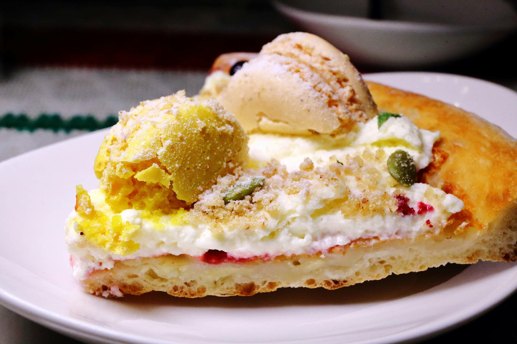 中山站義式餐廳推薦，義大利米蘭手工窯烤披薩，披薩美味又道地說