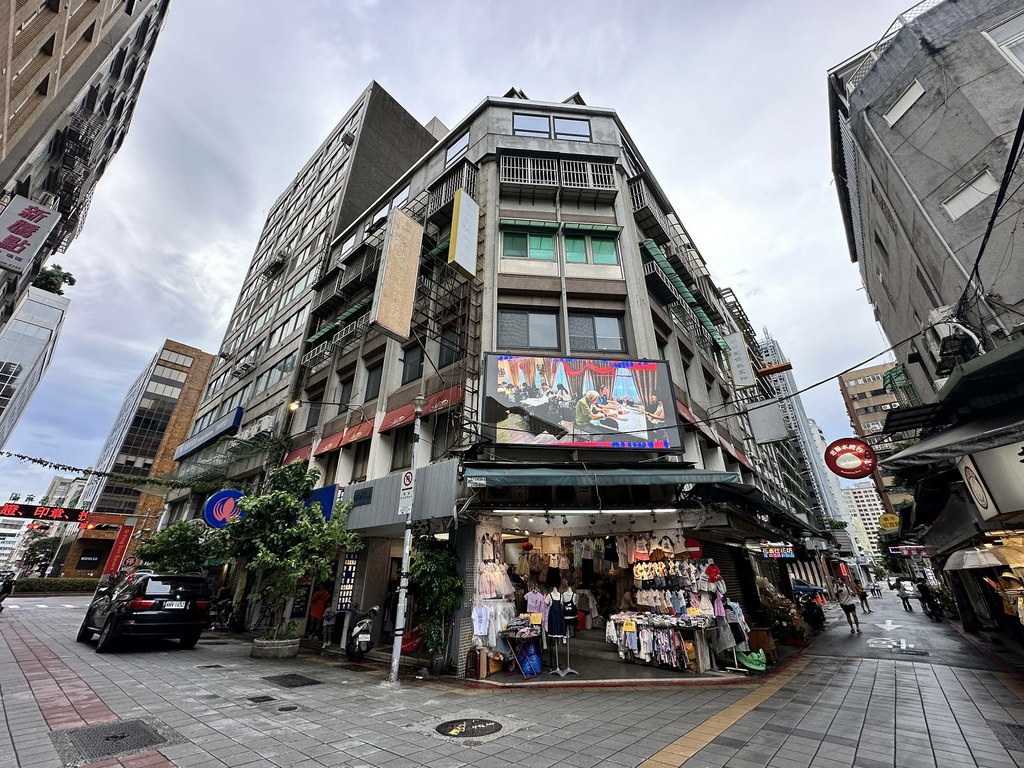 中山站義式餐廳推薦，義大利米蘭手工窯烤披薩，披薩美味又道地說