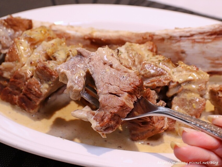 義大利米蘭手工窯烤披薩Milano Pizzeria~披薩不再只有熱熱吃的選項,冷冷吃也很歐伊西,炸雞榮登我心目中