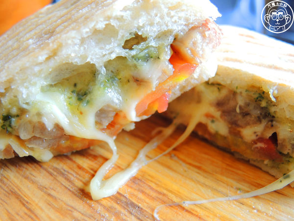 貓的美味之夢:呷飽祙【新北中和・貓的美味之夢】讓人安心的好吃餐點 貓的美味之夢:呷飽祙【新北中和・貓的美味之夢】讓人安心的好吃餐點