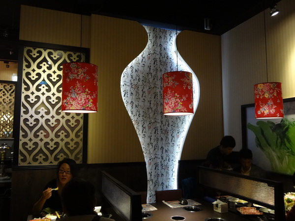 鍋神日式涮涮鍋(台中逢甲旗艦店)：1021026[官本金文愛台灣口碑券第十彈]星爺有箱神小官有鍋神CP值超級高且無敵爆好吃的鍋神日式涮涮鍋(台中逢甲旗艦店)