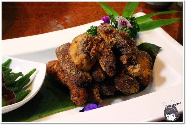 寧波風味小館：[食記]►台中北區◄寧菠小館/家傳香酥道口燒雞/首獎黃金竹筍糕/麻油雞酒蛋鍋/鳳梨水果醋溜魚/花漾台中彩虹米香燜飯/大甲雪花芋頭拔絲