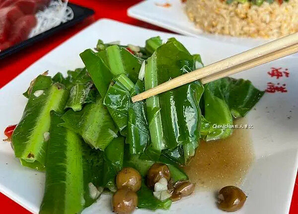 華僑市場【黑鮪魚生魚片+代課料理】原來在地人都這樣吃 ! 華僑市場【黑鮪魚生魚片+代課料理】原來在地人都這樣吃 !