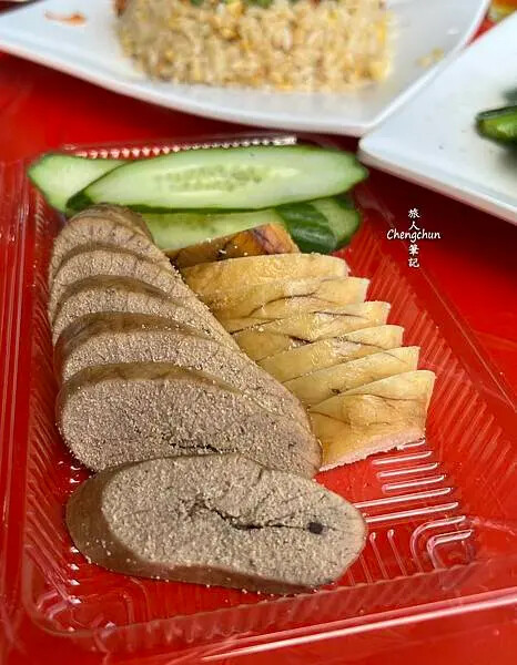 華僑市場【黑鮪魚生魚片+代課料理】原來在地人都這樣吃 ! 華僑市場【黑鮪魚生魚片+代課料理】原來在地人都這樣吃 !