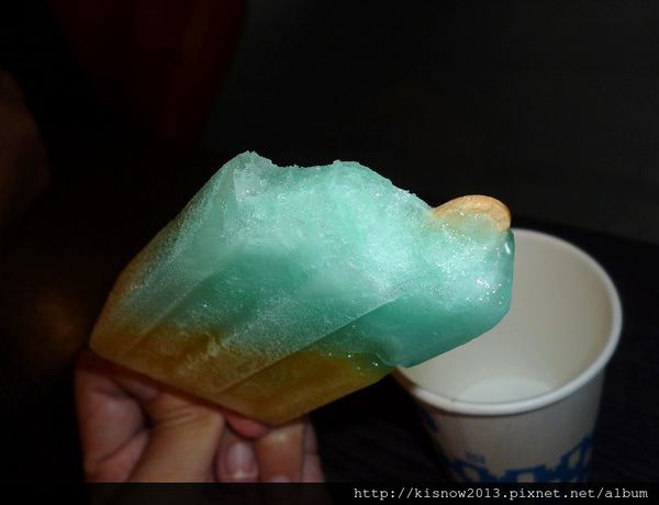 8%ice 冰淇淋專門店(新光A8門市)：造型亮眼的水果冰棒--8％冰淇淋(新光三越分店)体驗心得