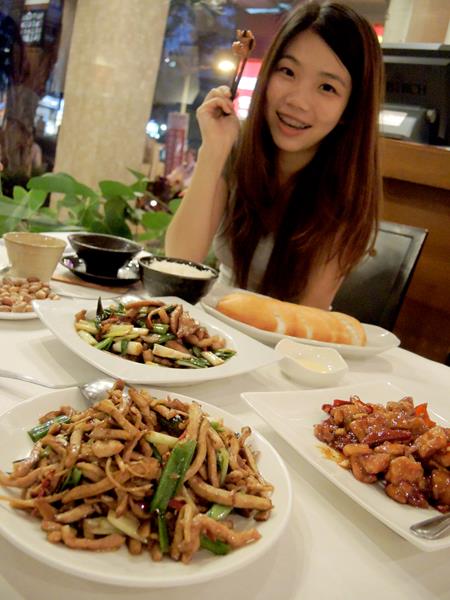 台北大安森林公園站) 六廚川式料理-不吃辣的人也愛的川式料理！