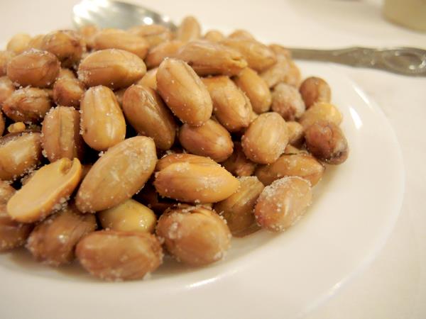 台北大安森林公園站) 六廚川式料理-不吃辣的人也愛的川式料理！