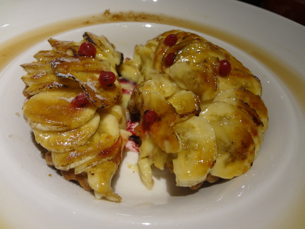 CV黑色天使蛋糕精品店：1021116[官本金文愛台灣口碑券第16彈]CV黑色天使蛋糕精品店魔術師極致華麗的甜點饗宴讀你讀你心想吃什麼BLACK ANGEL