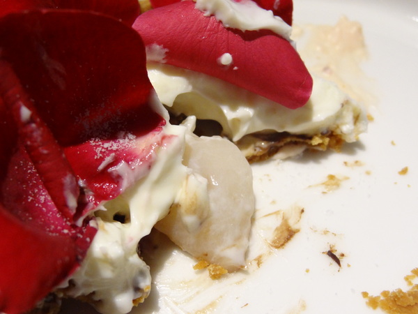 CV黑色天使蛋糕精品店：1021116[官本金文愛台灣口碑券第16彈]CV黑色天使蛋糕精品店魔術師極致華麗的甜點饗宴讀你讀你心想吃什麼BLACK ANGEL