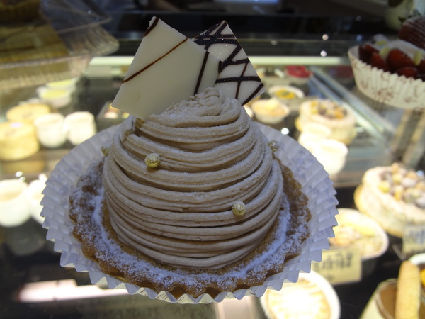 CV黑色天使蛋糕精品店：1021116[官本金文愛台灣口碑券第16彈]CV黑色天使蛋糕精品店魔術師極致華麗的甜點饗宴讀你讀你心想吃什麼BLACK ANGEL