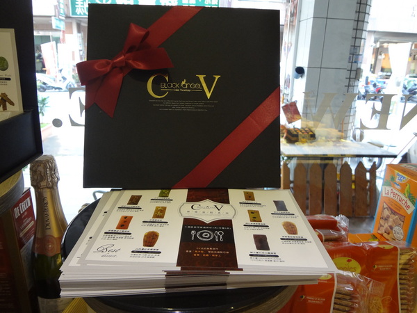 CV黑色天使蛋糕精品店：1021116[官本金文愛台灣口碑券第16彈]CV黑色天使蛋糕精品店魔術師極致華麗的甜點饗宴讀你讀你心想吃什麼BLACK ANGEL