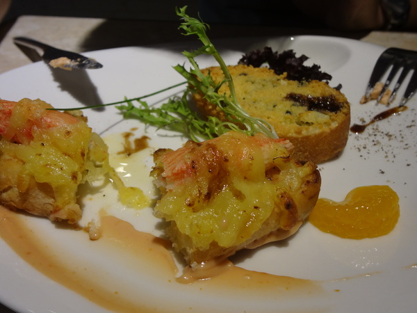 CV黑色天使蛋糕精品店：1021116[官本金文愛台灣口碑券第16彈]CV黑色天使蛋糕精品店魔術師極致華麗的甜點饗宴讀你讀你心想吃什麼BLACK ANGEL