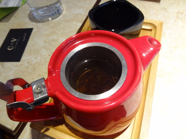 CV黑色天使蛋糕精品店：1021116[官本金文愛台灣口碑券第16彈]CV黑色天使蛋糕精品店魔術師極致華麗的甜點饗宴讀你讀你心想吃什麼BLACK ANGEL