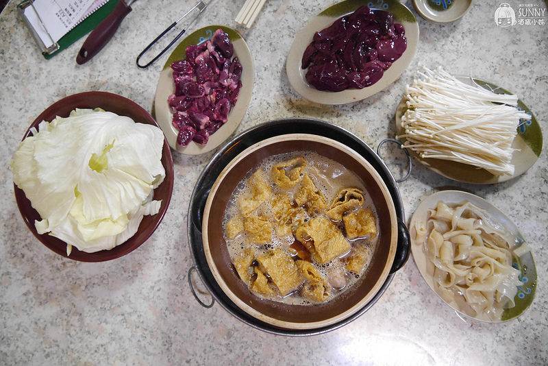 嘉義市好吃的薑母鴨-重慶路霸味薑母鴨 嘉義市好吃的薑母鴨-重慶路霸味薑母鴨