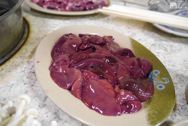 嘉義市好吃的薑母鴨-重慶路霸味薑母鴨 嘉義市好吃的薑母鴨-重慶路霸味薑母鴨