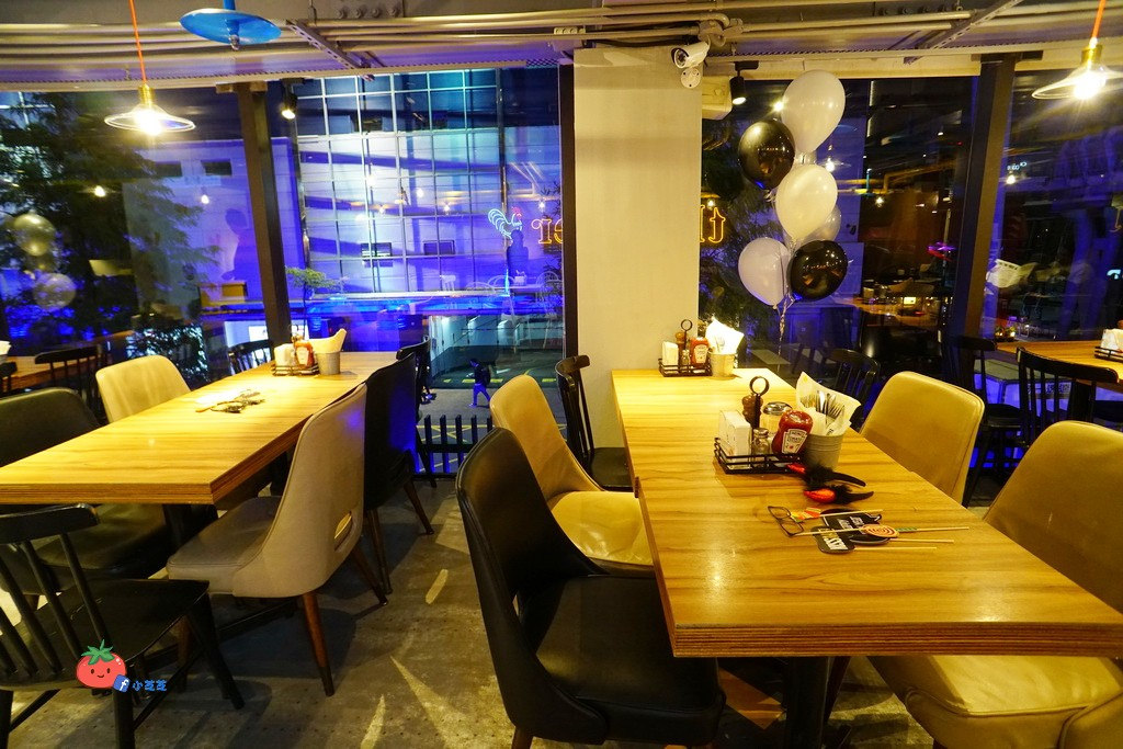 信義區ATT美食 漢堡 樂子 THE DINNER