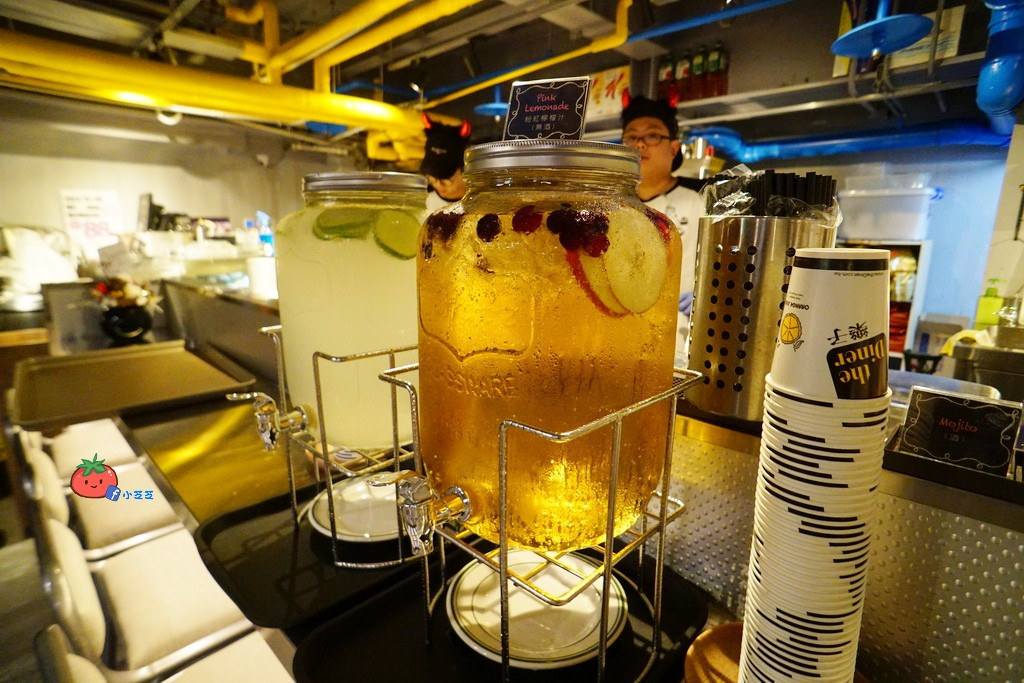 信義區ATT美食 漢堡 樂子 THE DINNER