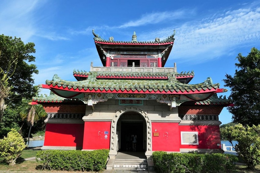 旅遊。金門★風光明媚的古崗湖風景區 登梁山觀止一覽古崗湖全貌 - 妮妮˙ˇ˙用類單記錄生活!!