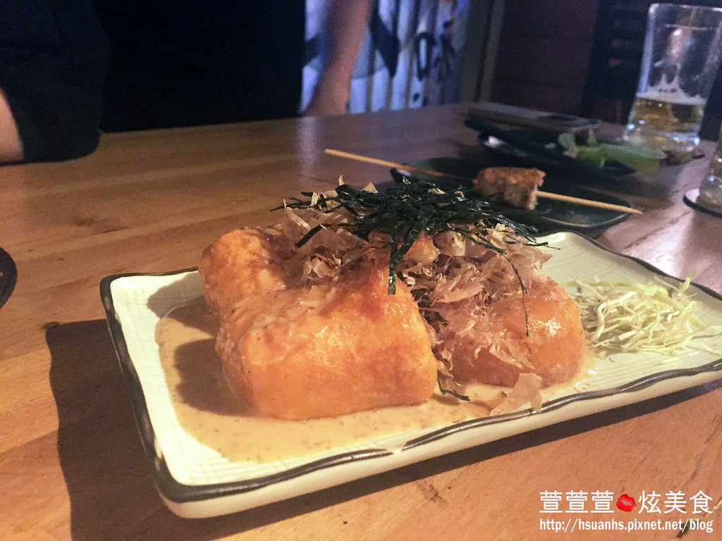 【台北】一串（串燒•酒場）。東區居酒屋 推薦鹽烤雞腿肉蔥串、和風牛肉串、明太子雞腿肉串
