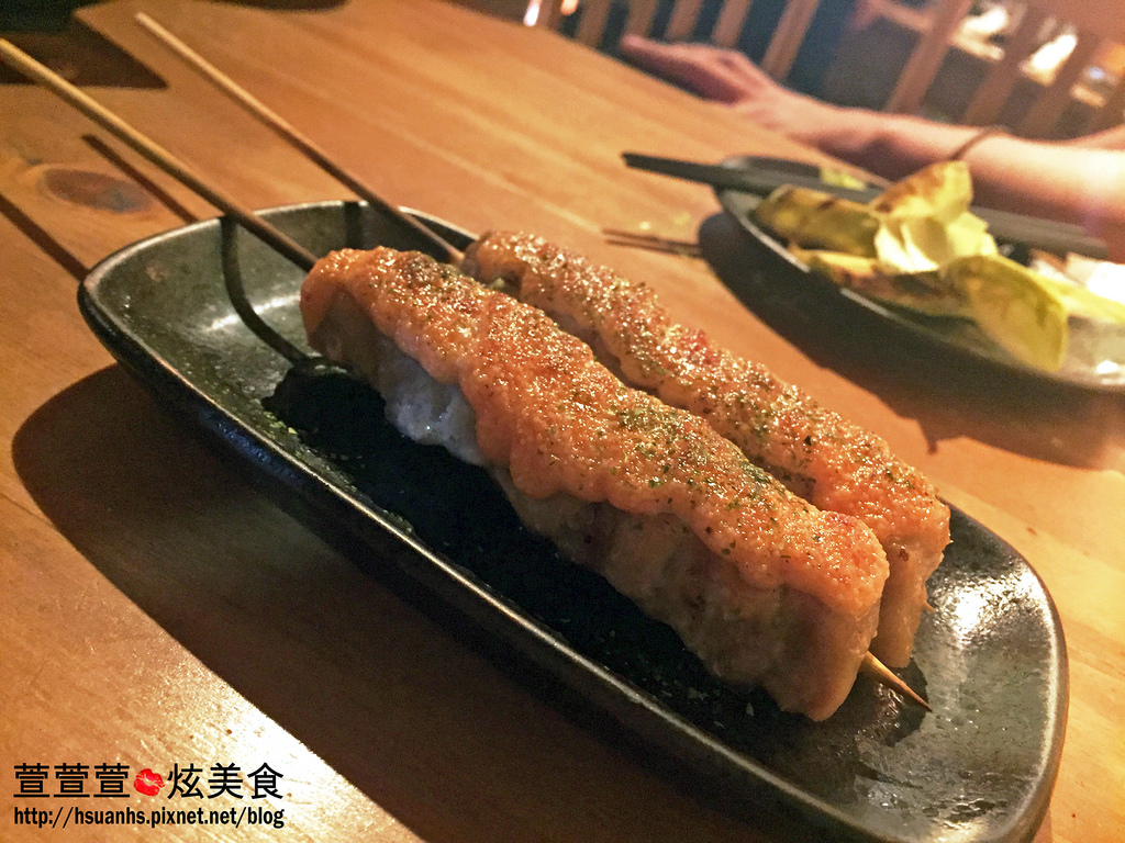 【台北】一串（串燒•酒場）。東區居酒屋 推薦鹽烤雞腿肉蔥串、和風牛肉串、明太子雞腿肉串