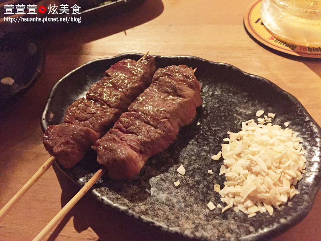 【台北】一串（串燒•酒場）。東區居酒屋 推薦鹽烤雞腿肉蔥串、和風牛肉串、明太子雞腿肉串