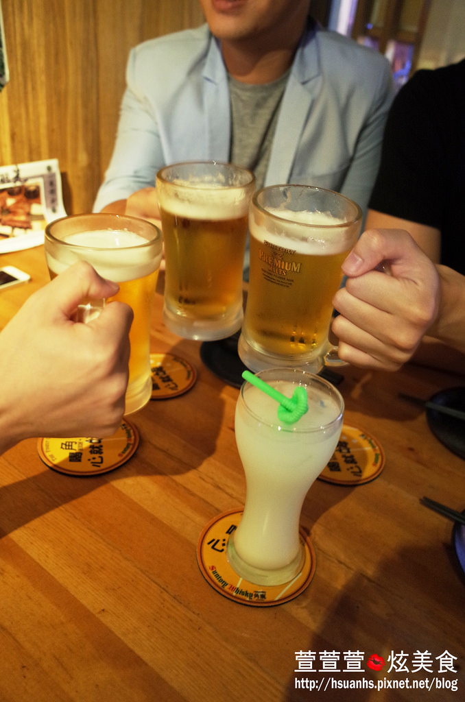 【台北】一串（串燒•酒場）。東區居酒屋 推薦鹽烤雞腿肉蔥串、和風牛肉串、明太子雞腿肉串