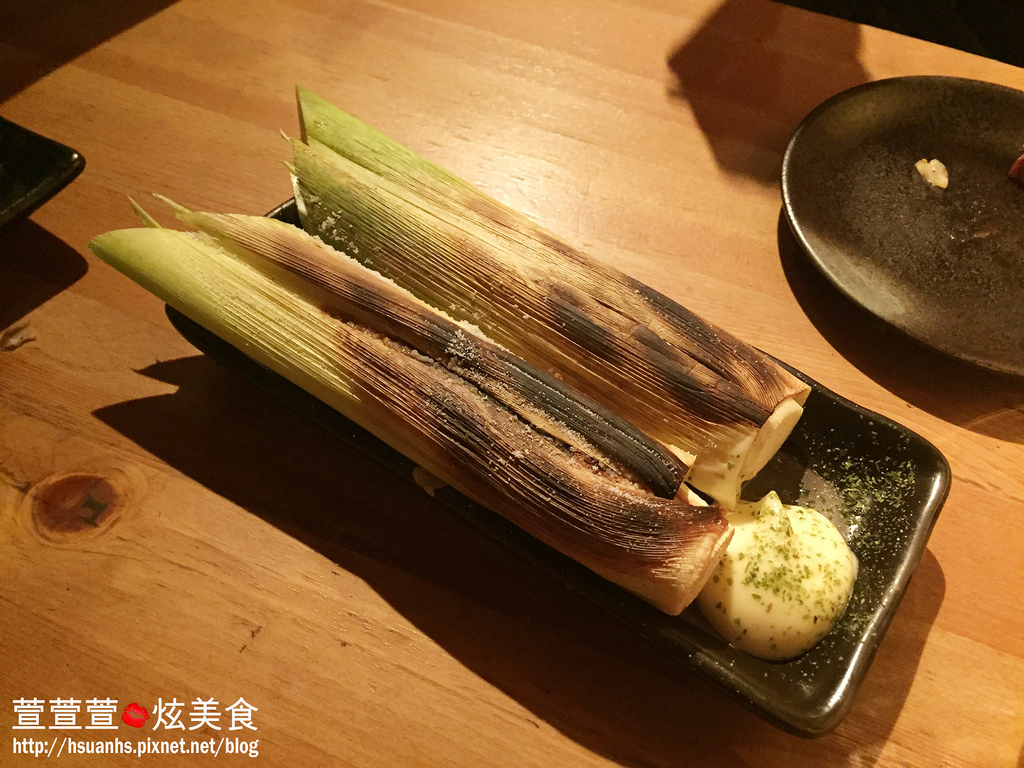 【台北】一串（串燒•酒場）。東區居酒屋 推薦鹽烤雞腿肉蔥串、和風牛肉串、明太子雞腿肉串