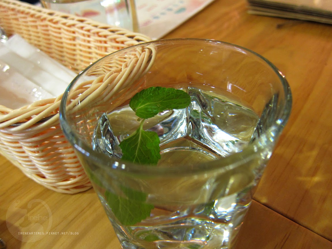 捷運南京復興站 | 鬥牛士brunch ．全日供應大份量早午餐 / 完全顛覆刻版印象的好吃軟嫩骰子牛肉