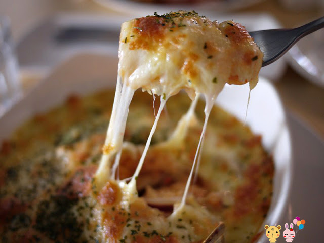 【金山找咖啡】韓式泡菜海鮮焗飯