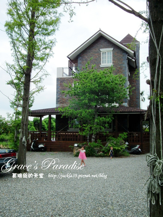 DSCF0242_nEO_IMG DSCF0242_nEO_IMG