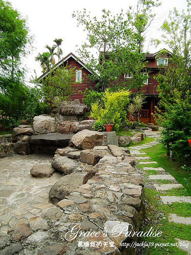 DSCF0202_nEO_IMG DSCF0202_nEO_IMG