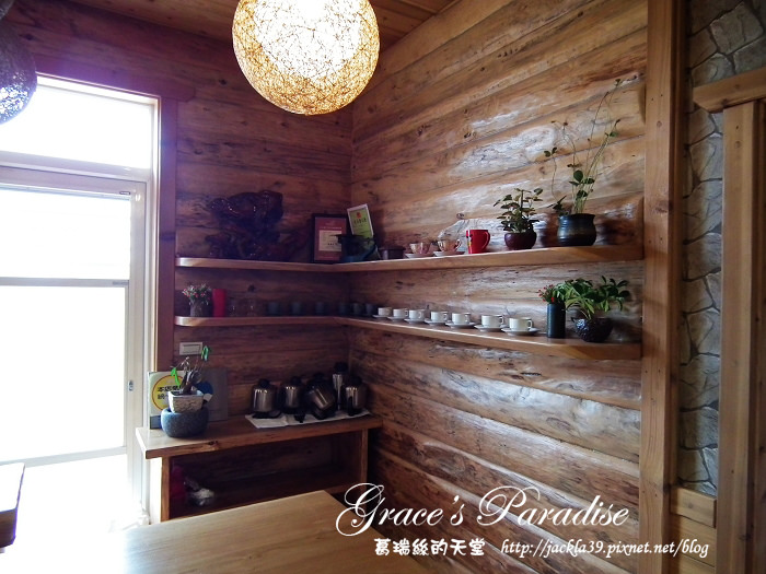 DSCF0129_nEO_IMG DSCF0129_nEO_IMG