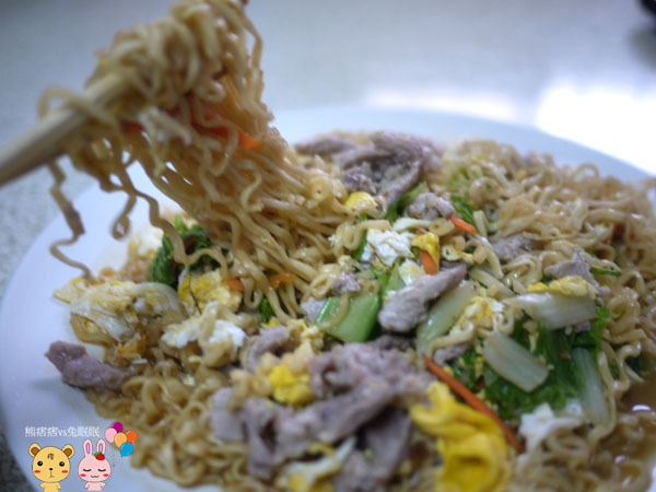 【體驗】超厚切雞排飯-藏匿於戰區的綠園餐館