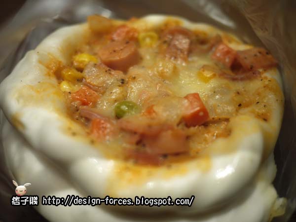 【金門特色美食】京采披薩包，讓你元氣滿滿