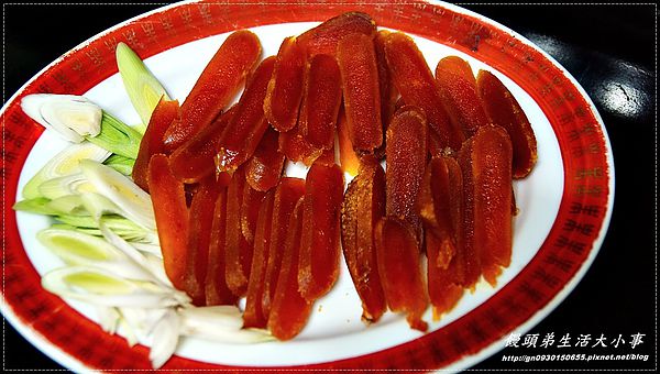 乌鱼子(雌鱼卵巢),乌鱼膘(雄鱼精囊),乌鱼胗(乌鱼胃)」更是熟知的美味