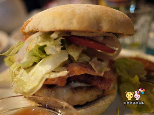 【愛心合作】逢甲夜市必吃。offermake 造堡的不明風