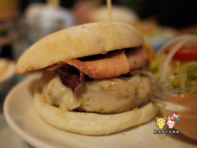 【愛心合作】逢甲夜市必吃。offermake 造堡的不明風