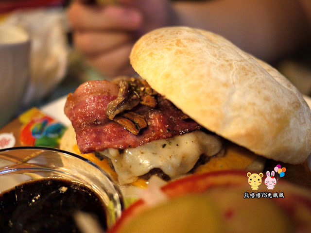 【愛心合作】逢甲夜市必吃。offermake 造堡的不明風
