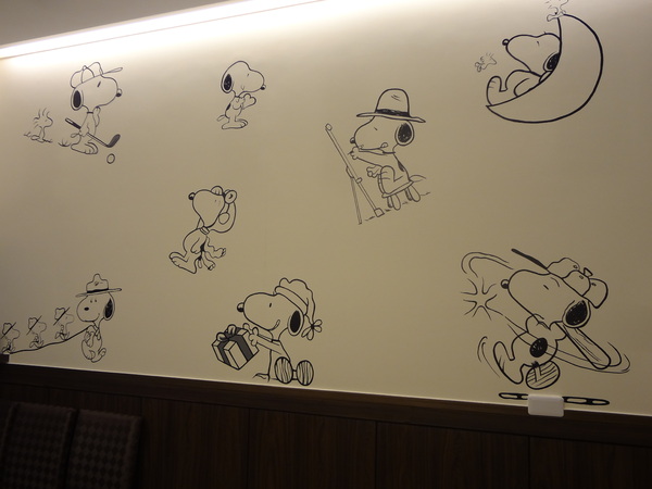 亞丁尼義式麵屋：1021124[官本金文愛台灣口碑券第17彈]亞丁尼義式麵屋整盤麵比月亮還大難怪史努比都住進來不想走