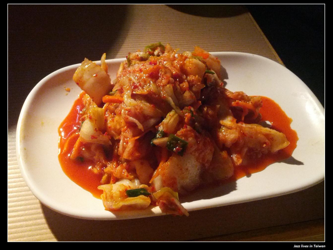 [三兩炭火燒肉]真真正正的炭火燒肉, 但是火沒有很旺, 烤得很慢, 吃不飽...