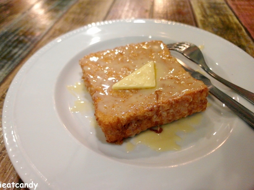 員林美食_喜喜茶室│員林火車站附近小吃,冰火菠蘿油、法蘭西多士都好罪惡阿~~ - 愛伊特candy的分享樂園